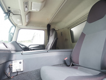 三菱ふそう スーパーグレート ウイング車 大型 QKG-FS54VZ 年式 H26[写真40]