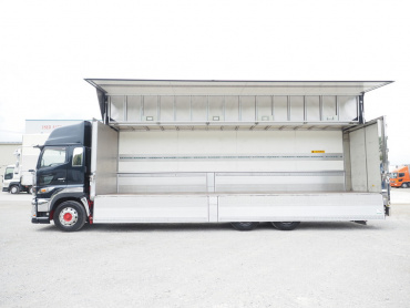 日野 プロフィア ウイング車 大型 2DG-FR1AHG 年式 H29[写真18]