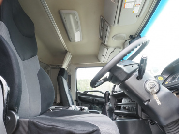 日野 プロフィア ウイング車 大型 QPG-FW1EXEG 年式 H27[写真23]