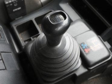 いすゞ ギガ ウイング車 大型 LKG-CYJ77A 年式 H24[写真29]