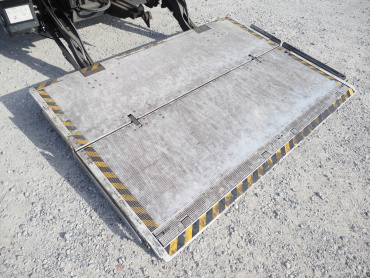 日野 レンジャー 冷凍バン 中型 2KG-FC2ABG 年式 H30[写真20]