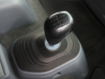 いすゞ フォワード ウイング車 中型 TKG-FRR90T2 年式 H29[写真35]