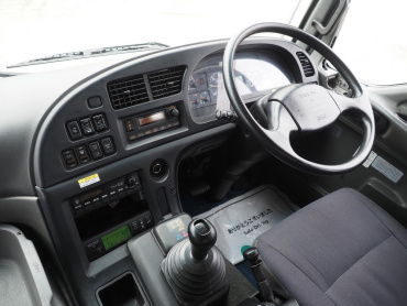 いすゞ ギガ 冷凍ウイング 大型 QKG-CYL77A 年式 H24[写真32]