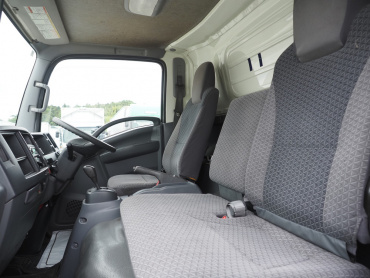 いすゞ エルフ バン車 小型 TPG-NPR85AN 年式 R1[写真25]