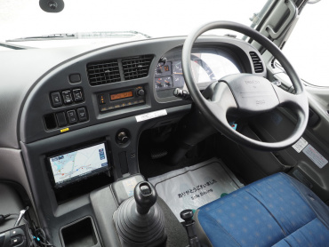 いすゞ ギガ 冷凍バン 大型 QKG-CYL77A 年式 H25[写真30]