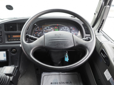 いすゞ ギガ 冷凍バン 大型 QKG-CYL77A 年式 H25[写真29]