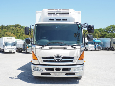 日野 レンジャープロ 冷凍バン 中型 TKG-FC9JKAG 年式 H25[写真02]
