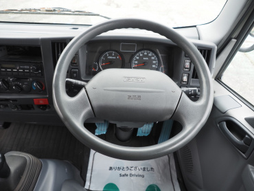 いすゞ エルフ ウイング車 小型 TKG-NPR85AN 年式 H24[写真32]