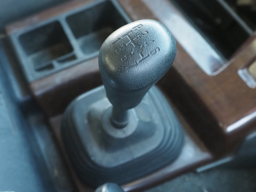いすゞ ギガ 平ボディ 大型 QKG-CYL77A 年式 H25[写真27]