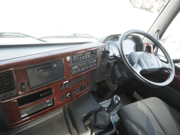 日野 グランドプロフィア トラクタ 大型 QPG-SH1EDDG 年式 H26[写真23]