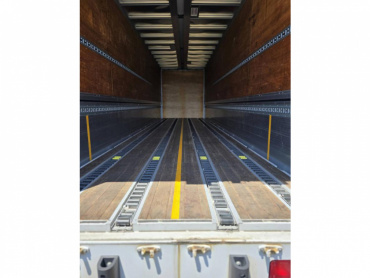 日野 プロフィア ウイング車 大型 QPG-FW1EXEG 年式 H29 [写真04]