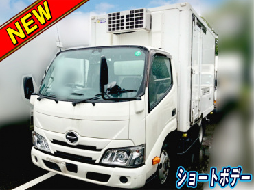 日野 デュトロ 冷凍バン 小型 2RG-XZC605M 年式 R2