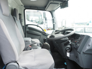 いすゞ エルフ 冷凍バン 小型 TPG-NLR85AN 年式 H29[写真22]