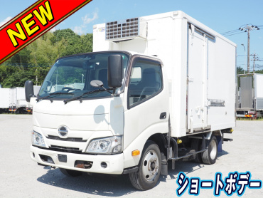 日野 デュトロ 冷凍バン 小型 2RG-XZC605M 年式 R2