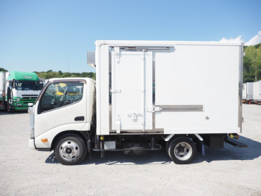 日野 デュトロ 冷凍バン 小型 2RG-XZC605M 年式 R2[写真10]