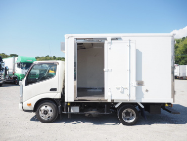 日野 デュトロ 冷凍バン 小型 2RG-XZC605M 年式 R2[写真12]