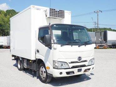 日野 デュトロ 冷凍バン 小型 2RG-XZC605M 年式 R2[写真03]