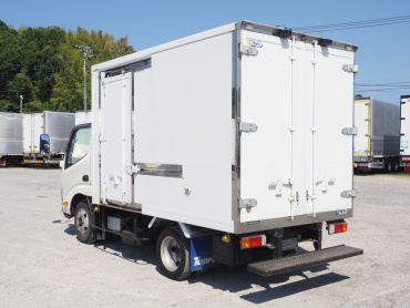 日野 デュトロ 冷凍バン 小型 2RG-XZC605M 年式 R2[写真06]