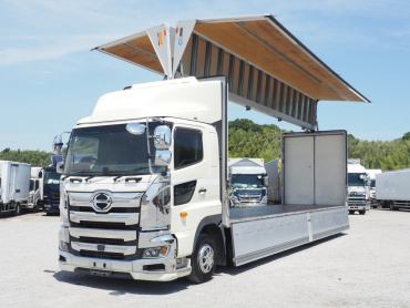 日野 プロフィア ウイング車 大型 2DG-FW1AHG 年式 H29[写真02]
