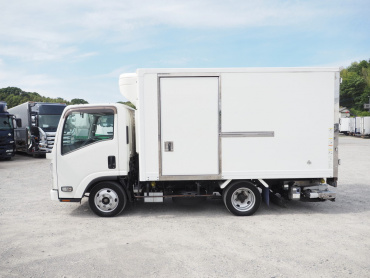 いすゞ エルフ 冷凍バン 小型 TKG-NMR85AN 年式 H25[写真11]
