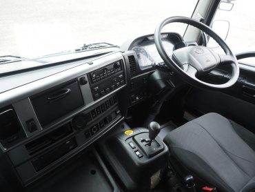 日野 プロフィア ウイング車 大型 QKG-FW1EXBG 年式 H24[写真28]