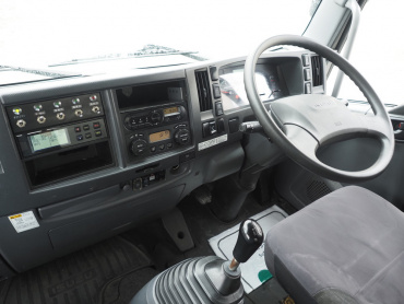 いすゞ フォワード 冷凍バン 中型 TKG-FRR90T2 年式 H29[写真26]