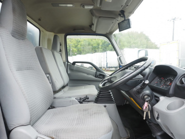 日野 デュトロ バン車 小型 TKG-XZU710M 年式 H29[写真19]