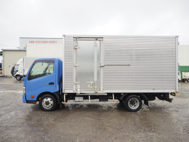 日野 デュトロ バン車 小型 TKG-XZU710M 年式 H29[写真09]