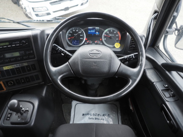 日野 プロフィア ウイング車 大型 LKG-FR1EXBG 年式 H22[写真28]