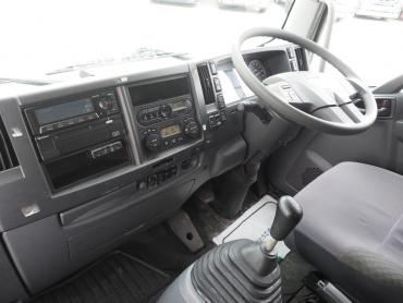いすゞ フォワード ウイング車 中型 2RG-FRR90T2 年式 R3[写真32]