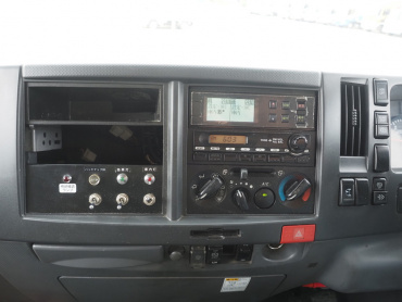 いすゞ エルフ 冷凍バン 小型 TKG-NPR85AN 年式 H26[写真31]