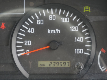 いすゞ エルフ バン車 小型 TKG-NMR85AN 年式 H26[写真29]