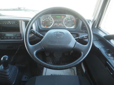 日野 レンジャープロ 冷凍バン 中型 TKG-FD7JLAG 年式 H28[写真26]