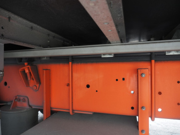 いすゞ ギガ ウイング車 大型 QKG-CYJ77A 年式 H24[写真44]