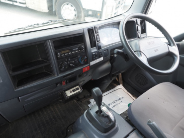 いすゞ エルフ バン車 小型 TKG-NPR85AN 年式 H26[写真20]