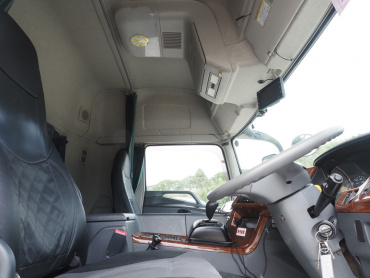 三菱ふそう スーパーグレート ウイング車 大型 QPG-FS65VZ 年式 H28[写真35]
