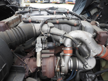 いすゞ ギガ 冷凍バン 大型 QPG-CYJ77B 年式 H29[写真37]