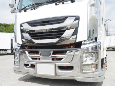 いすゞ ギガ ウイング車 大型 QKG-CYJ77B 年式 H28[写真08]