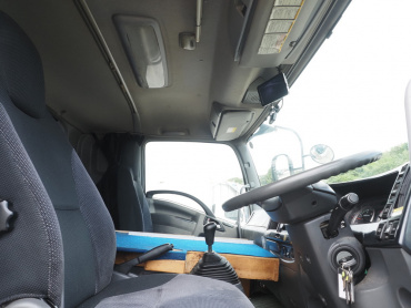 いすゞ フォワード ウイング車 中型 PDG-FRR34T2 年式 H21[写真27]