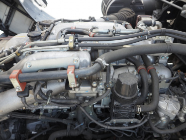 いすゞ ギガ 冷凍ウイング 大型 QKG-CYJ77B 年式 H28[写真52]