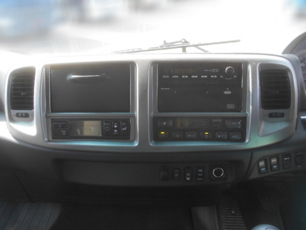 日野 レンジャー 冷凍ウイング 中型 TKG-FD9JLAG 年式 H27[写真13]