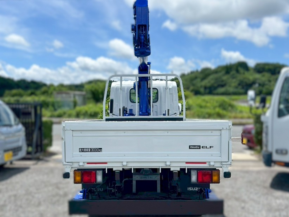 いすゞ エルフ ユニック 小型 TRG-NMR85R 年式 H29[写真04]