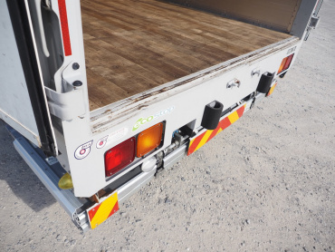 いすゞ フォワード 冷凍ウイング 中型 2RG-FRR90S2 年式 R2 [写真26]