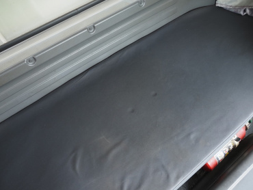 いすゞ フォワード ウイング車 中型 TKG-FRR90T2 年式 H26[写真30]