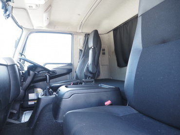三菱ふそう ファイター ウイング車 中型 2KG-FK64F 年式 H30[写真43]