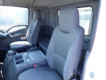 いすゞ フォワード 平ボディ 中型 TKG-FRR90S2 年式 H28 [写真18]