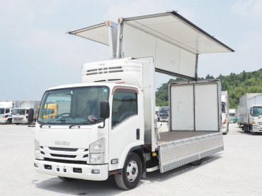 いすゞ エルフ 冷凍ウイング 小型 TPG-NPR85YN 年式 H27[写真02]
