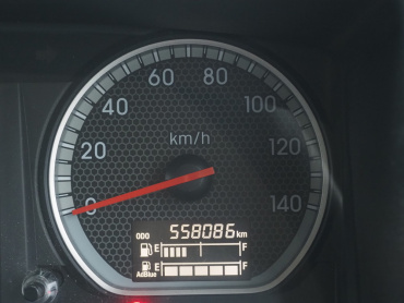 いすゞ ギガ 冷凍ウイング 大型 QKG-CYJ77B 年式 H29[写真28]