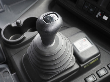 いすゞ ギガ ウイング車 大型 2PG-CYJ77C 年式 R3[写真35]