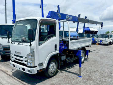 いすゞ エルフ ユニック 小型 TRG-NMR85R 年式 H29 [写真01]